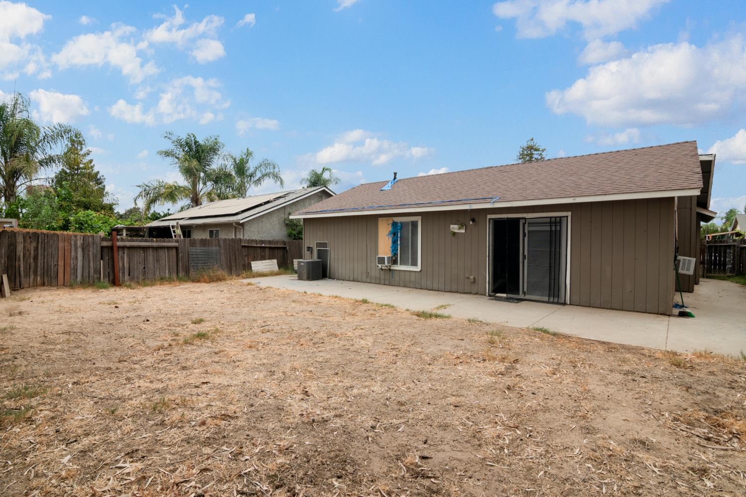 6611 Cobble Dr, Winton, CA 95388