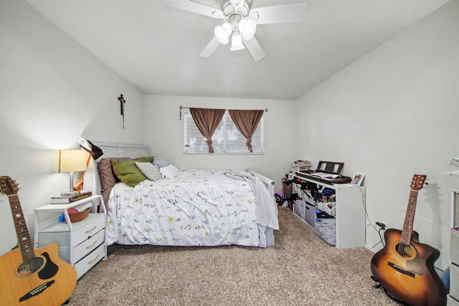 1531 W Rumble Rd, Modesto, CA 95350