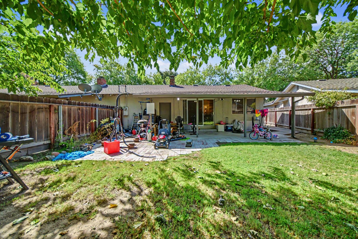 1531 W Rumble Rd, Modesto, CA 95350