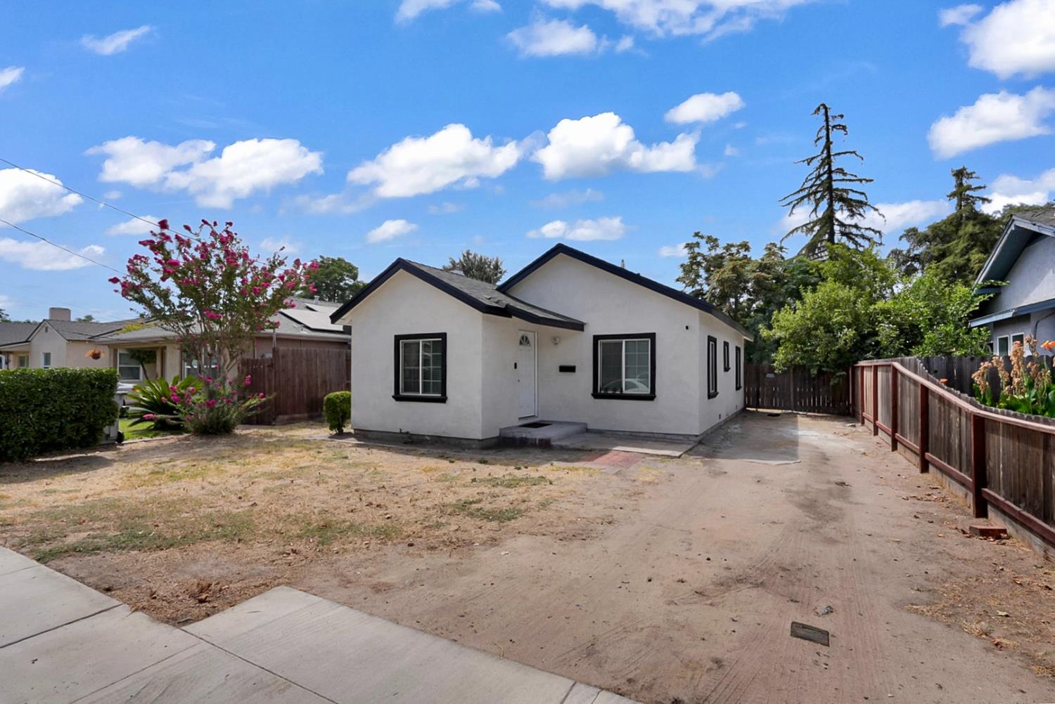 1694 ELM Ave, Atwater, CA 95301
