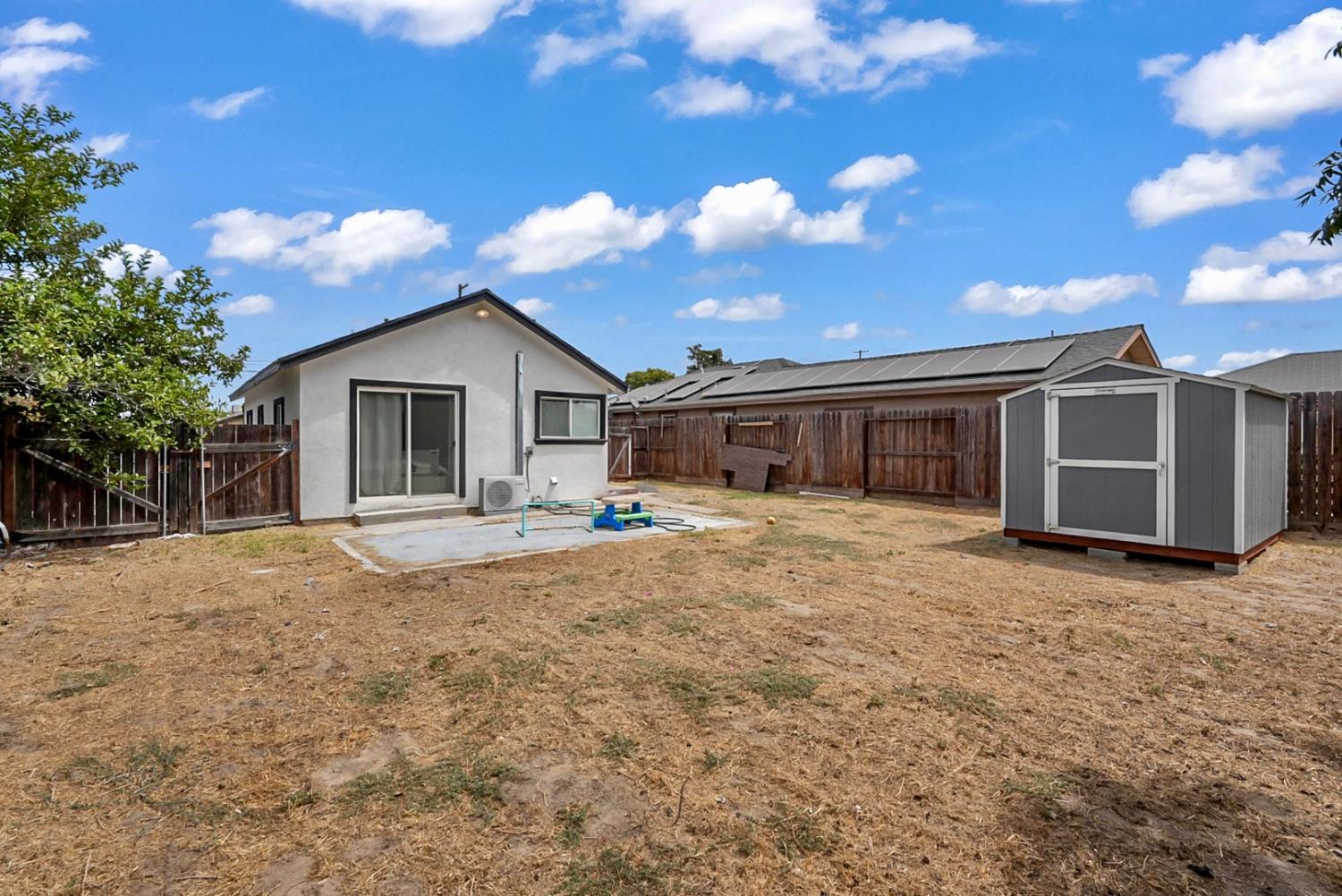 1694 ELM Ave, Atwater, CA 95301