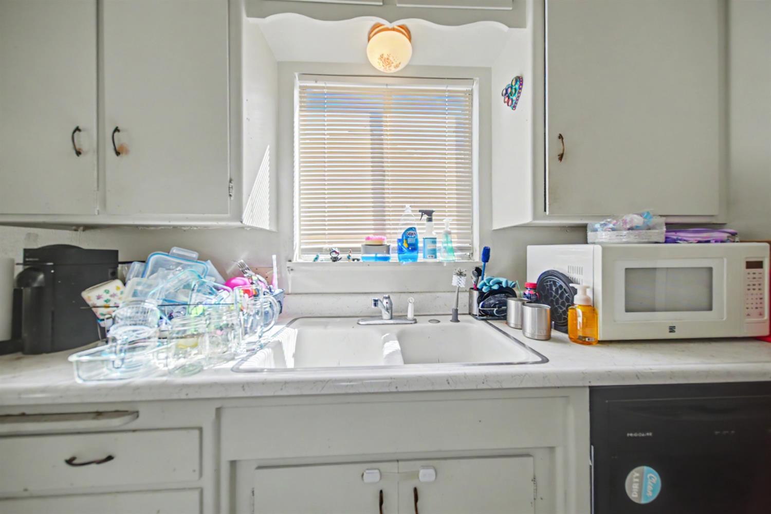 1533 1535 W Rumble Rd, Modesto, CA 95350