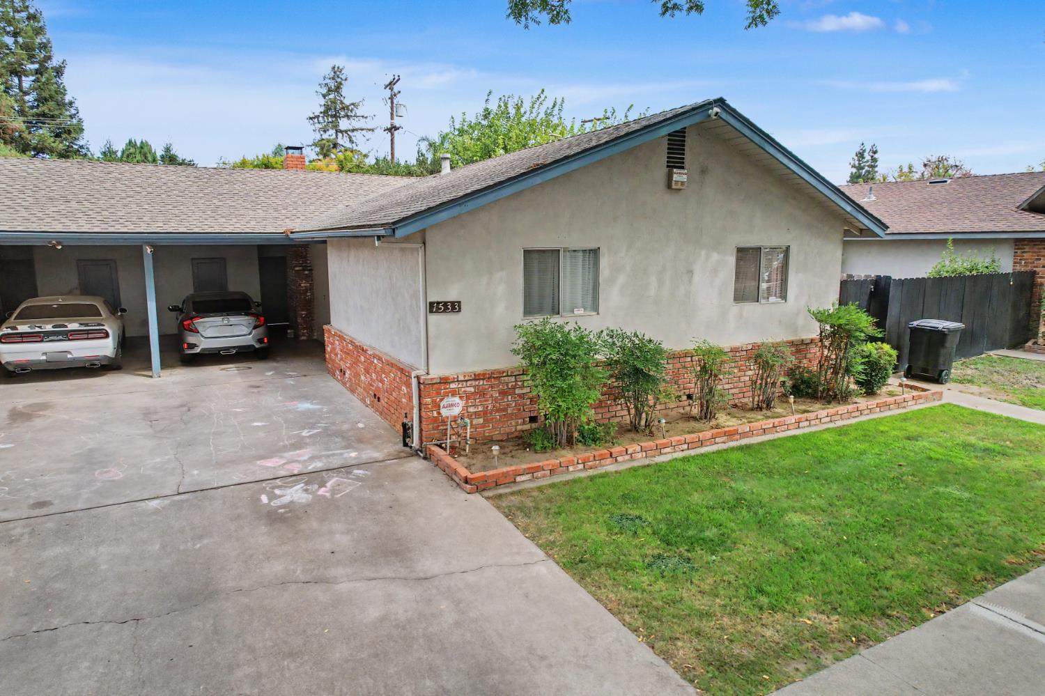 1533 1535 W Rumble Rd, Modesto, CA 95350