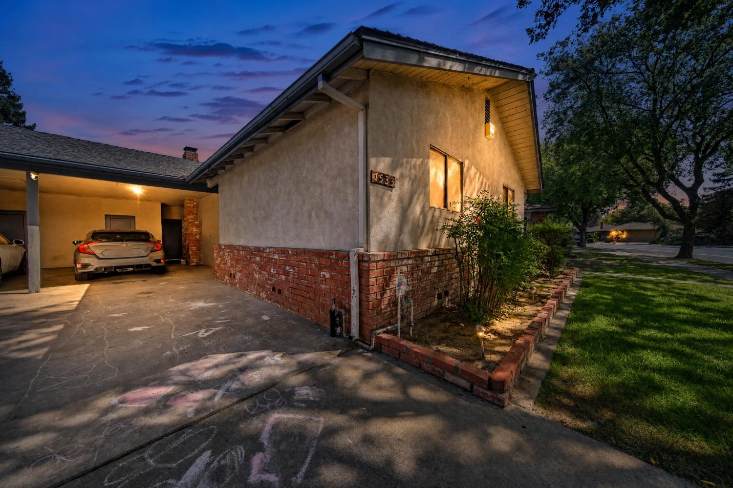 1533 1535 W Rumble Rd, Modesto, CA 95350