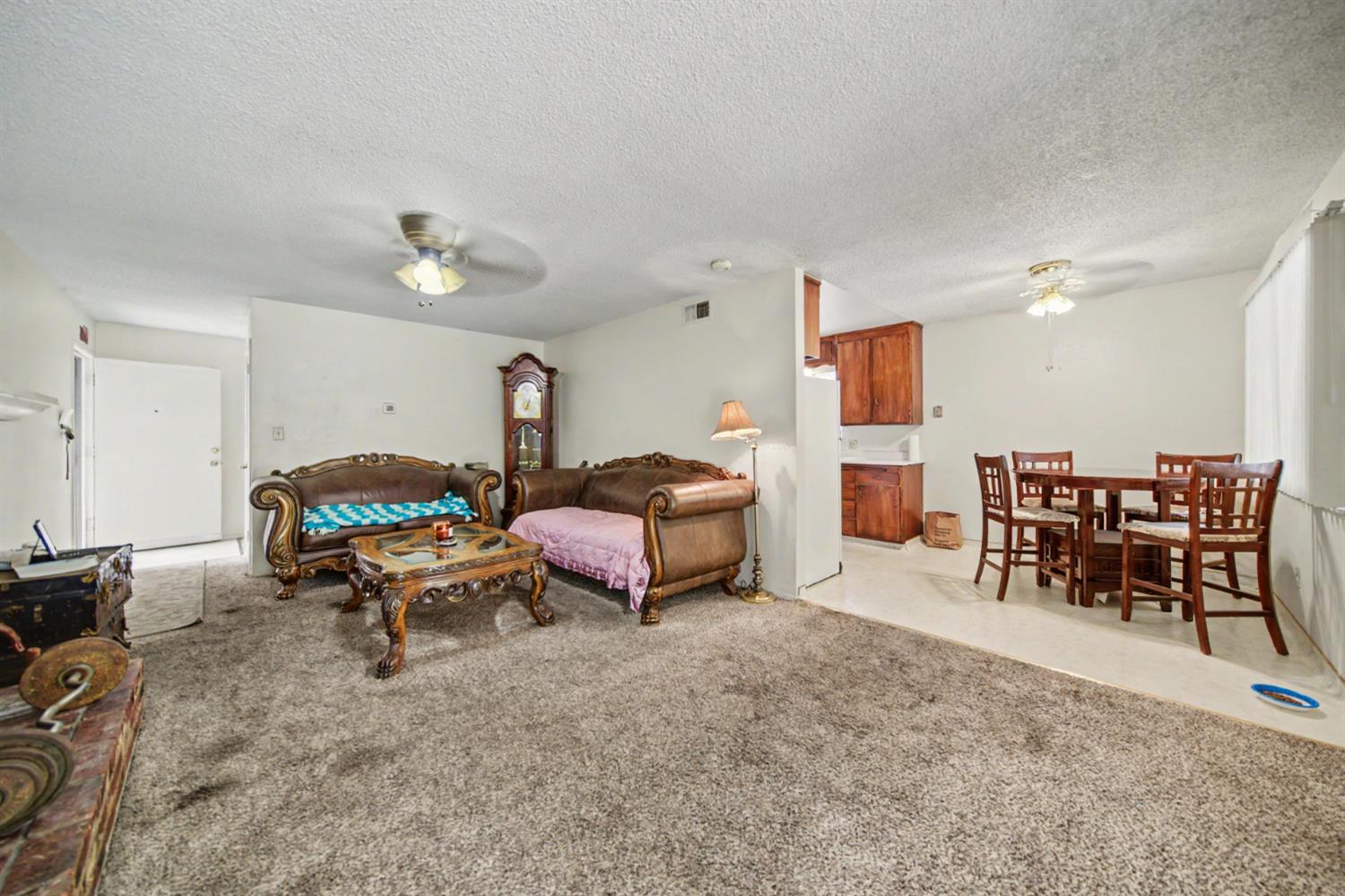 1533 1535 W Rumble Rd, Modesto, CA 95350