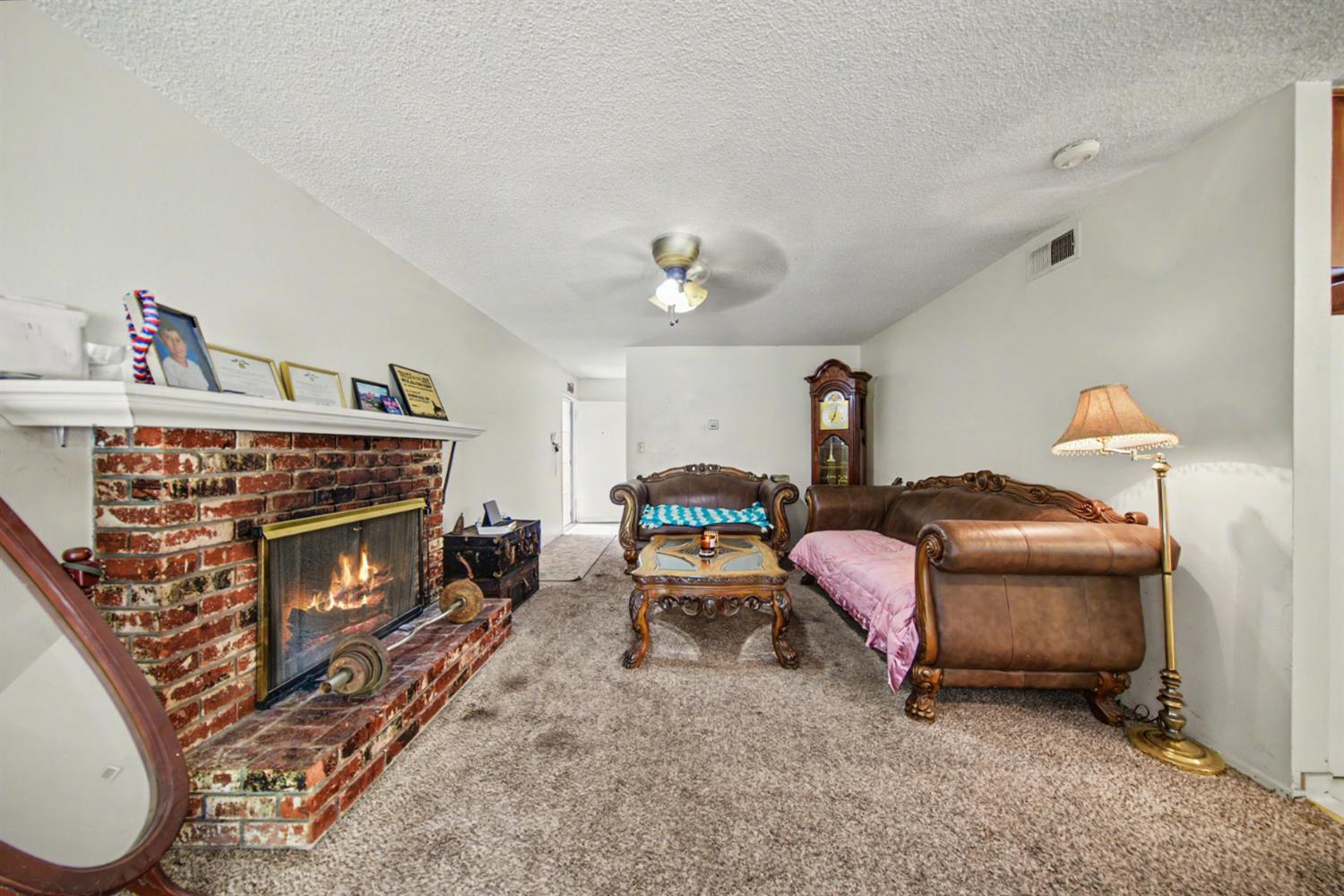 1533 1535 W Rumble Rd, Modesto, CA 95350