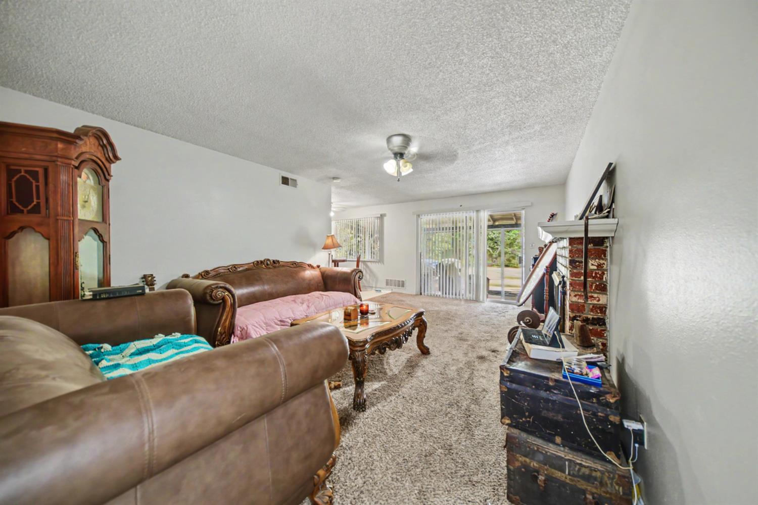 1533 1535 W Rumble Rd, Modesto, CA 95350