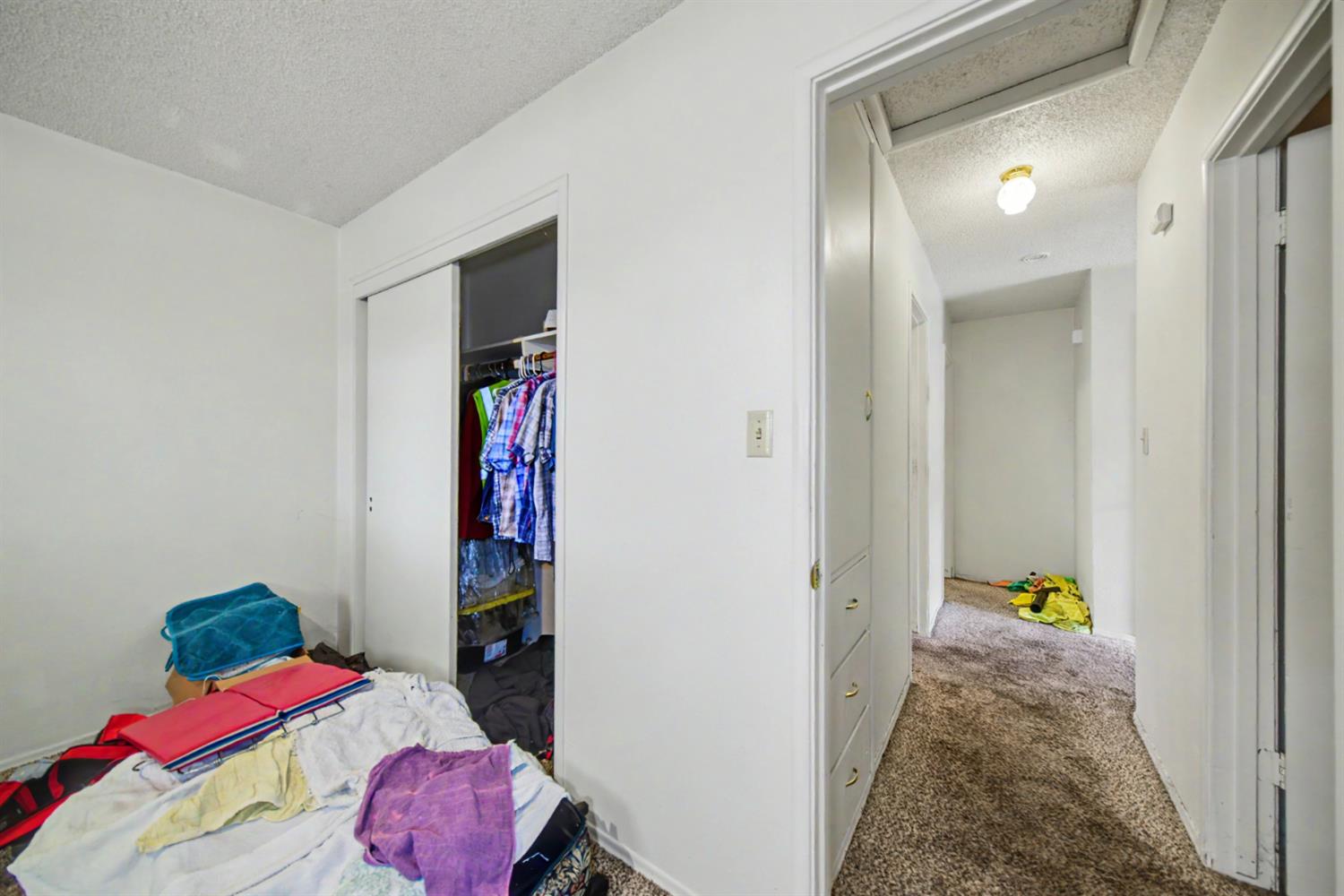 1533 1535 W Rumble Rd, Modesto, CA 95350