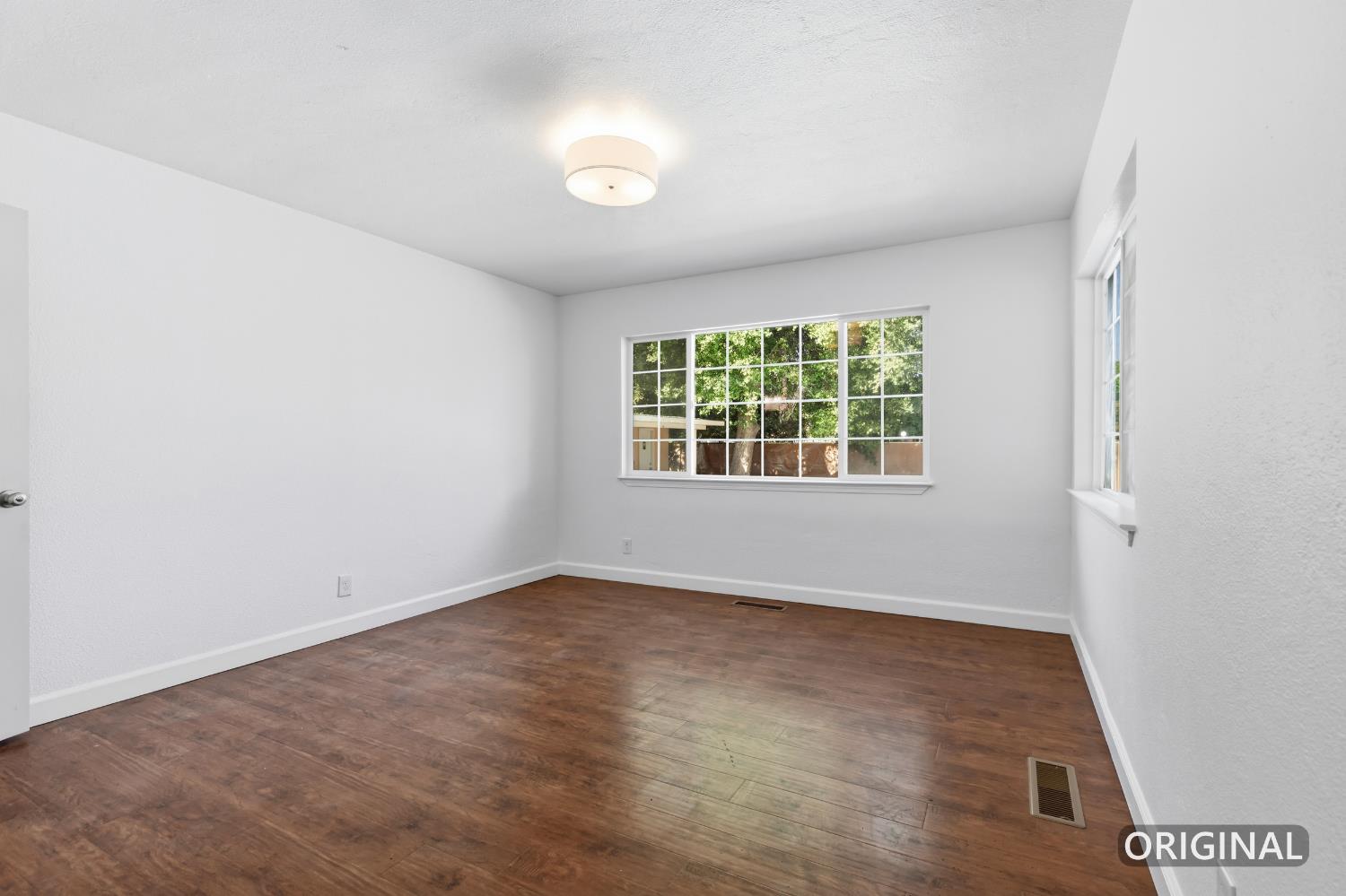 553 Lincoln Ave, Modesto, CA 95354