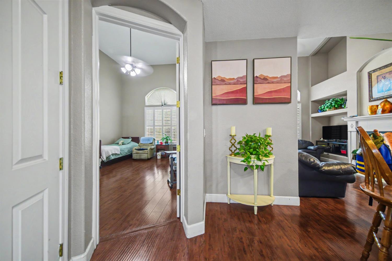 2226 Ryanlee Dr, Riverbank, CA 95367