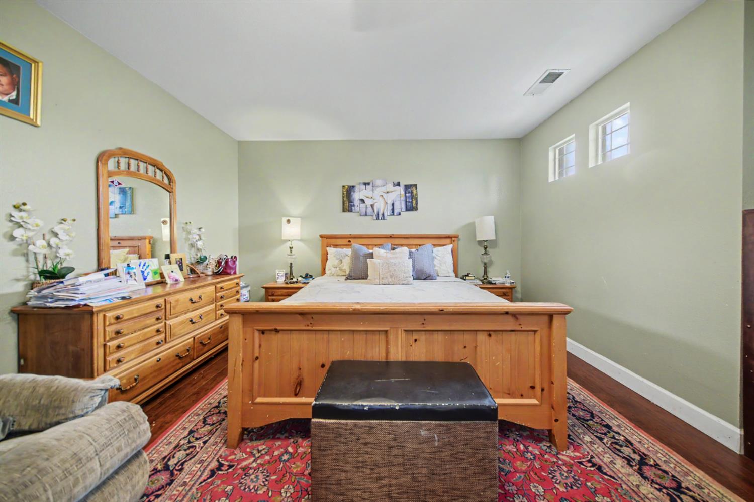 2226 Ryanlee Dr, Riverbank, CA 95367