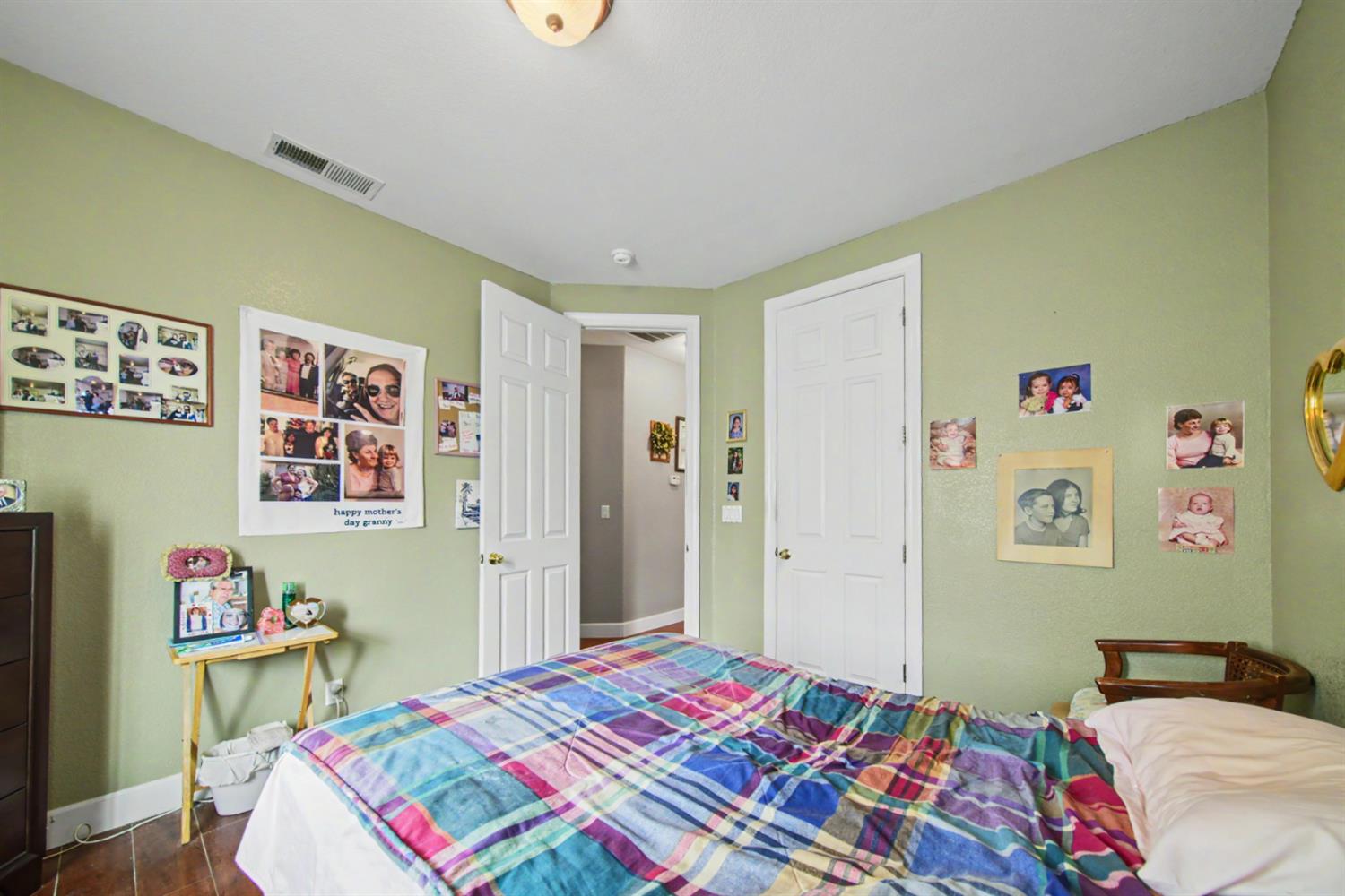 2226 Ryanlee Dr, Riverbank, CA 95367