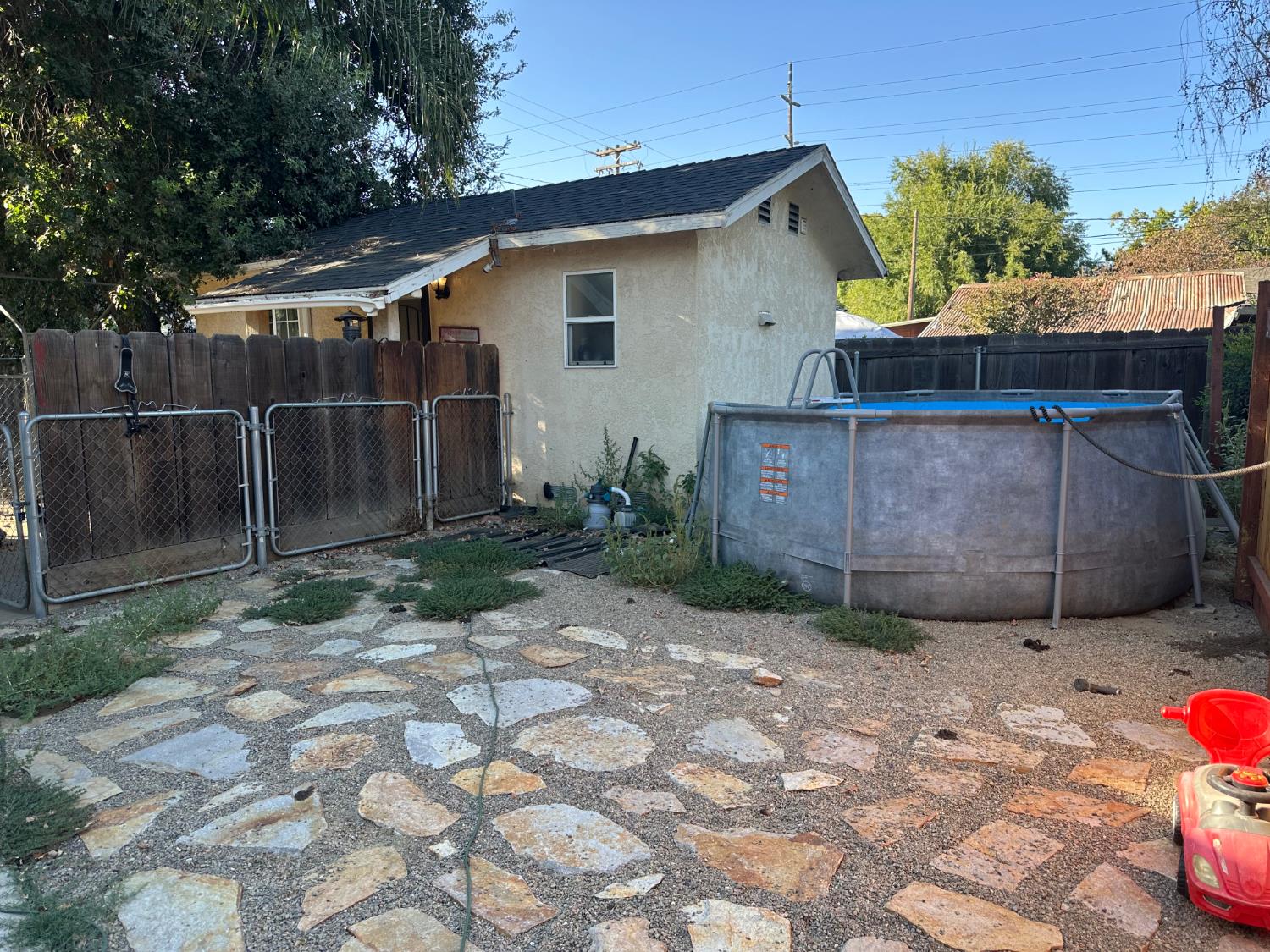 541 High St, Modesto, CA 95354