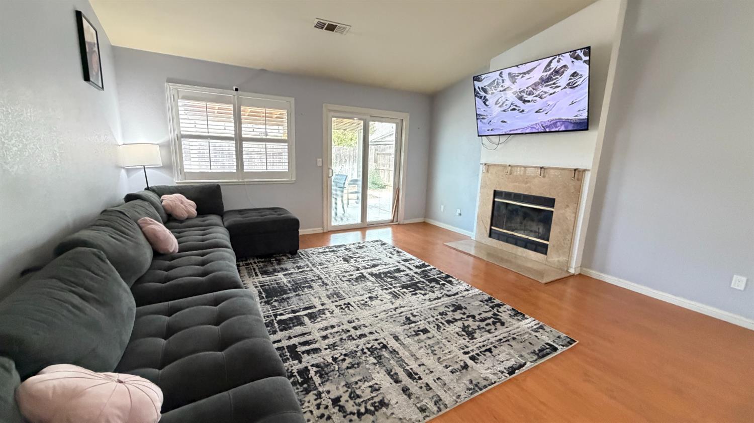 3405 Penny Ln, Modesto, CA 95354