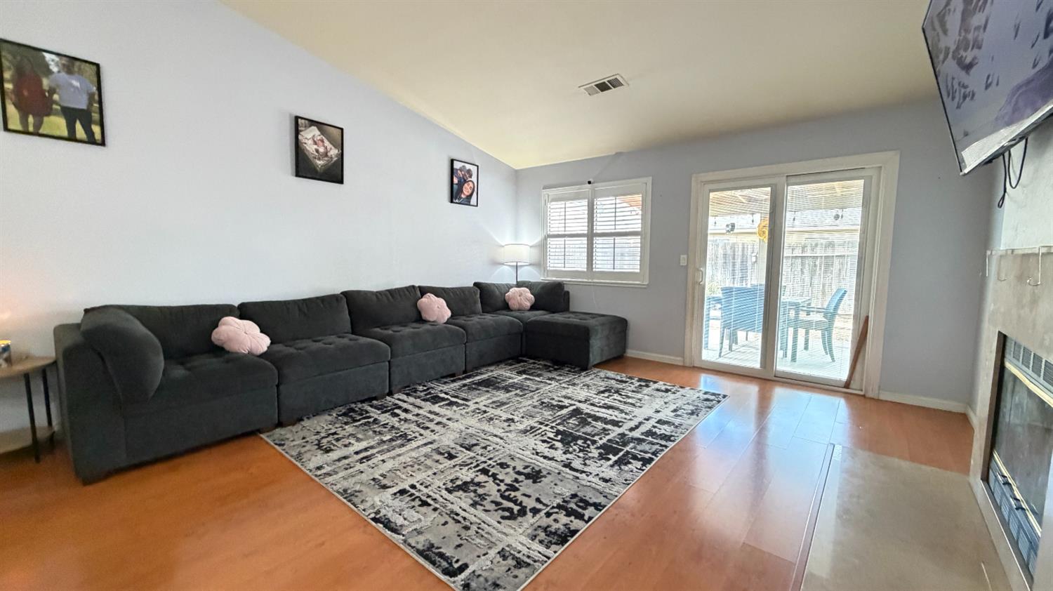 3405 Penny Ln, Modesto, CA 95354