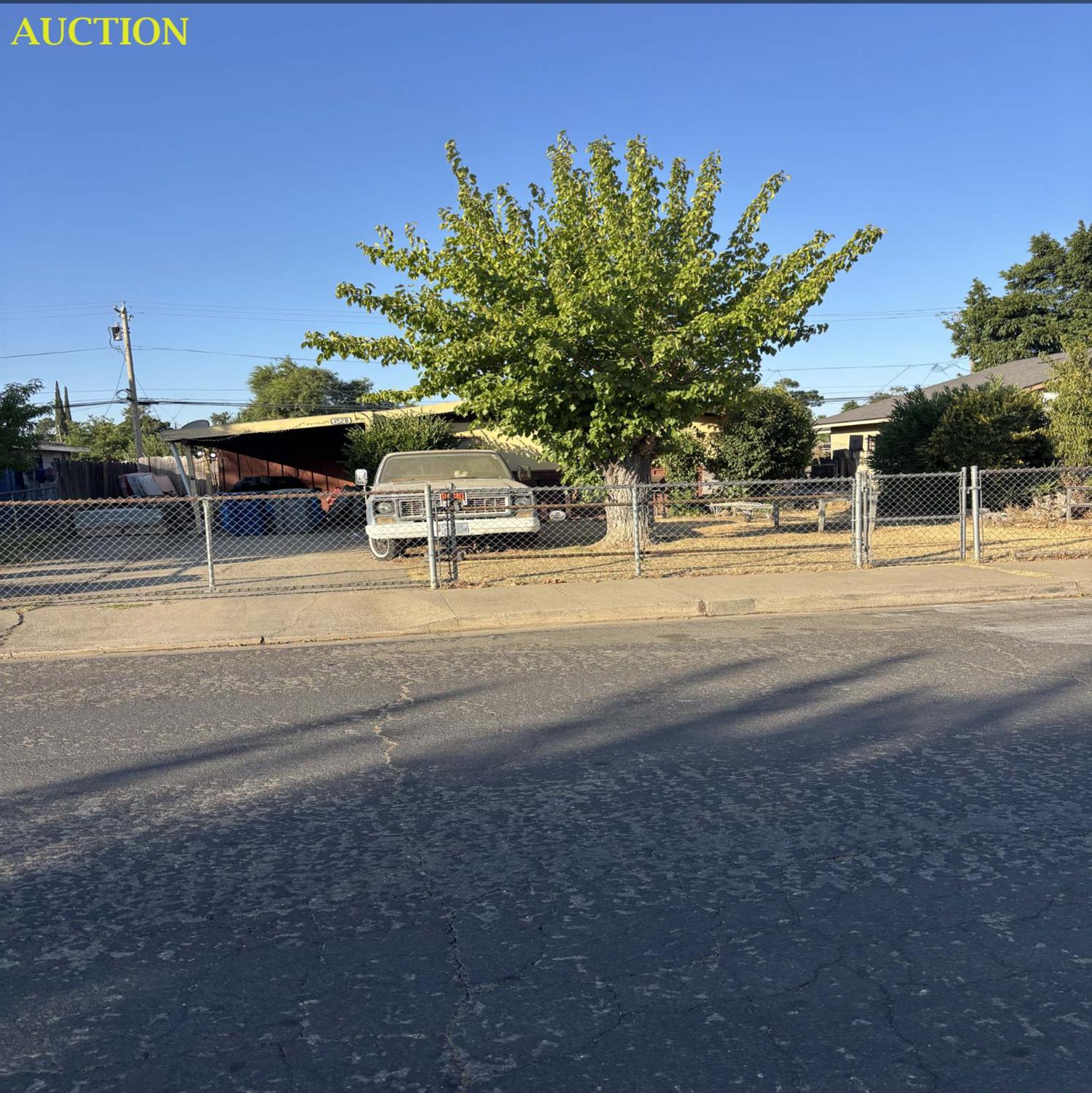 1528 W 9th St, Merced, CA 95341