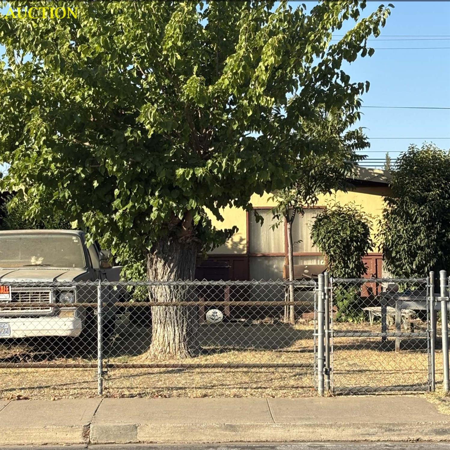 1528 W 9th St, Merced, CA 95341