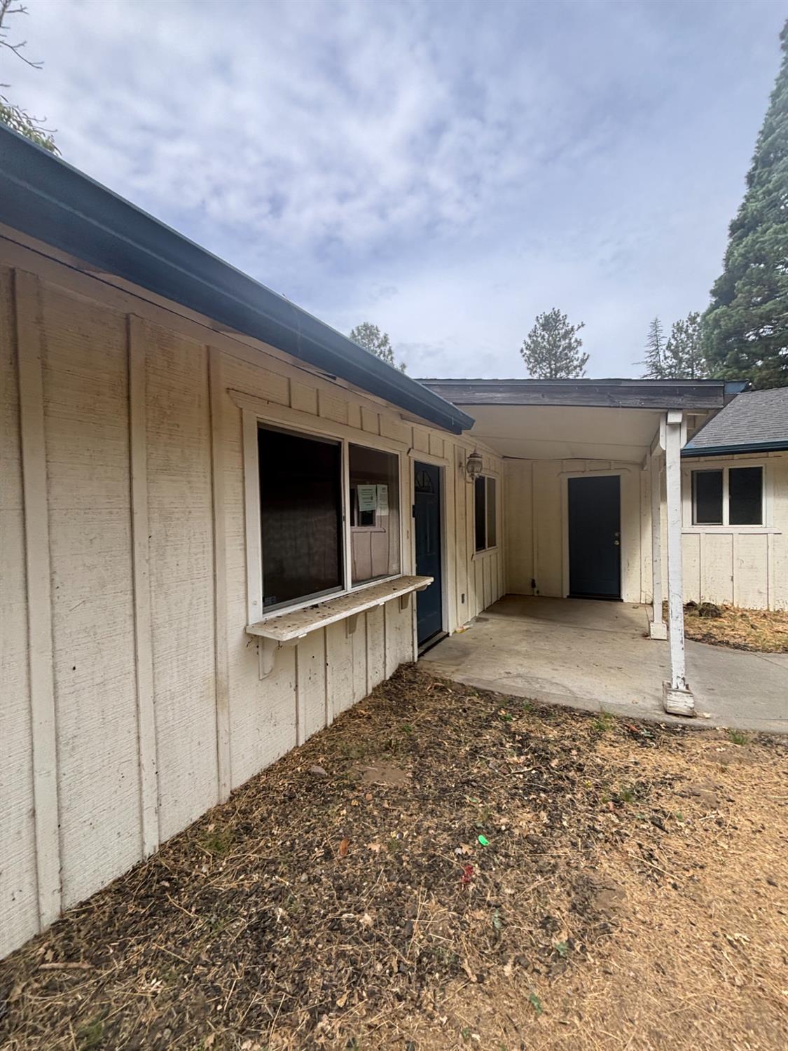 49702 Pierce Dr, Oakhurst, CA 93644