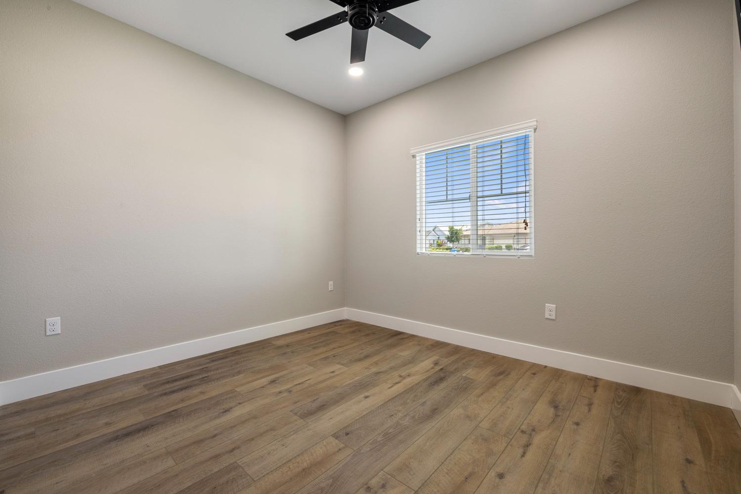 2697 Adams Ln, Manteca, CA 95337