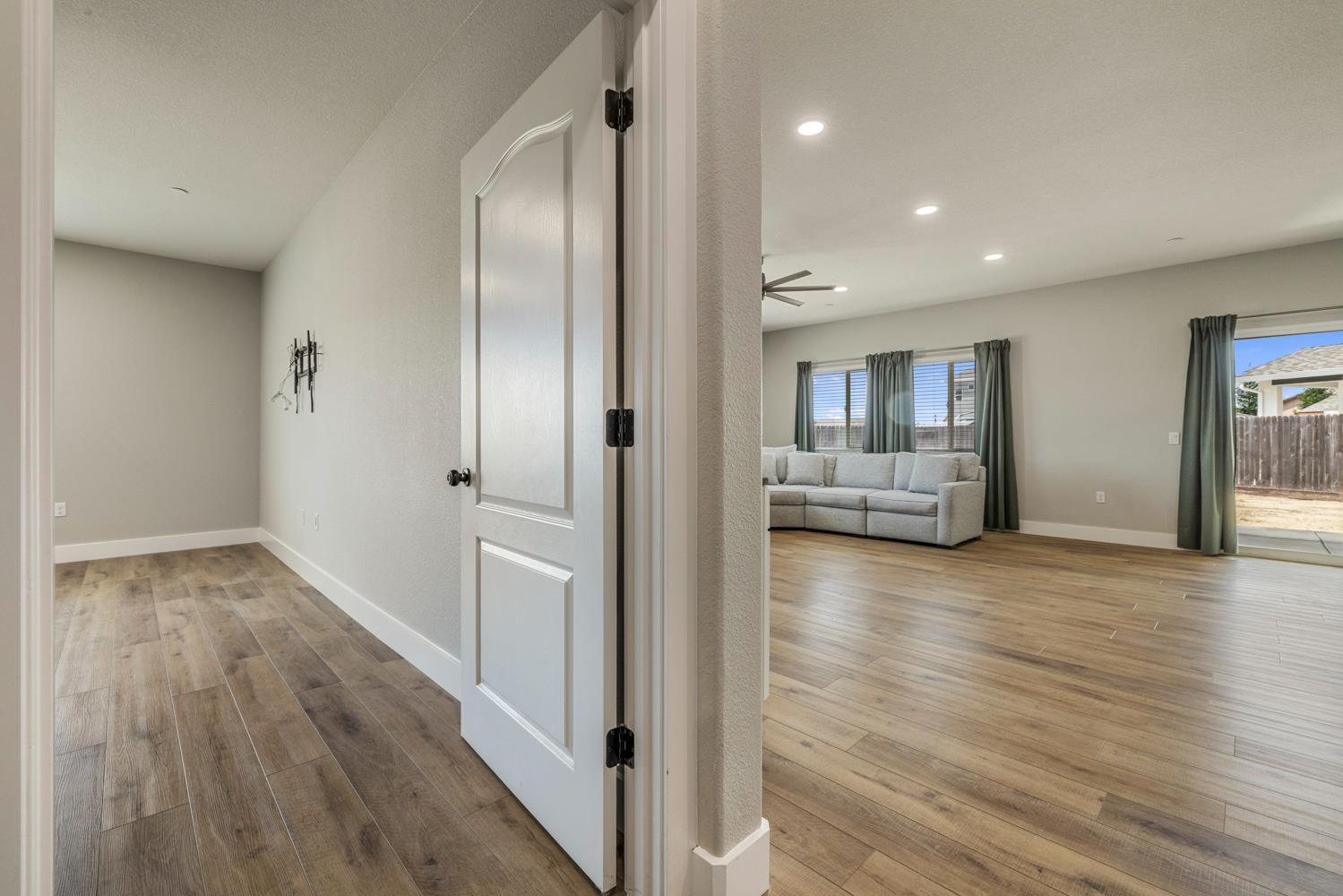 2697 Adams Ln, Manteca, CA 95337