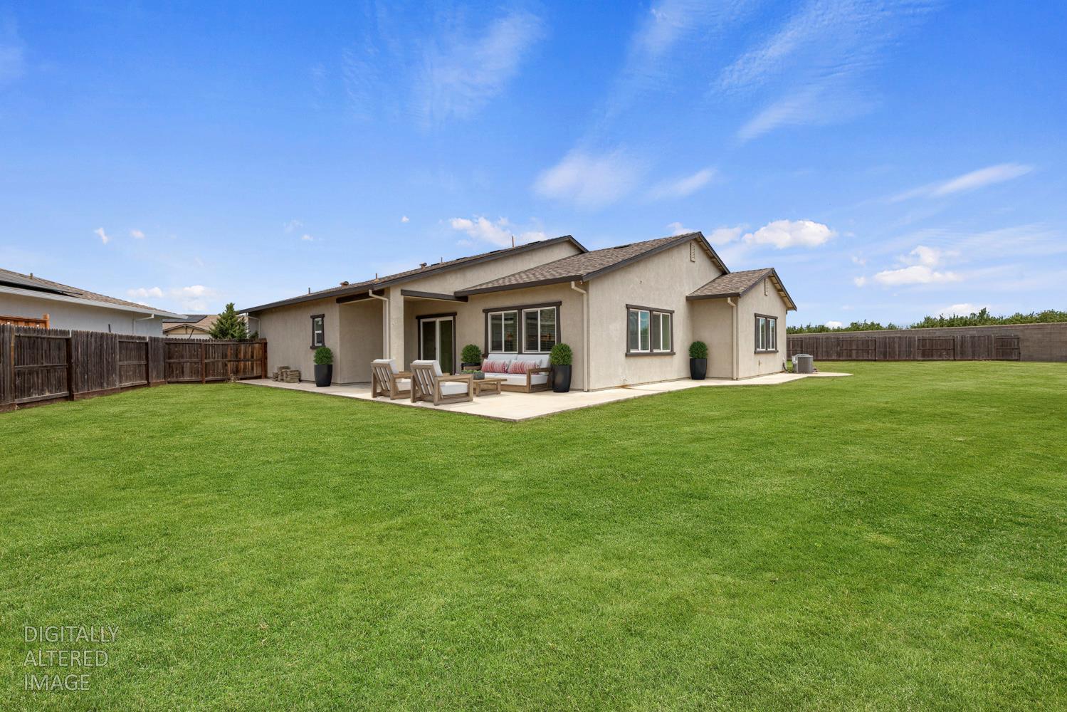 2697 Adams Ln, Manteca, CA 95337