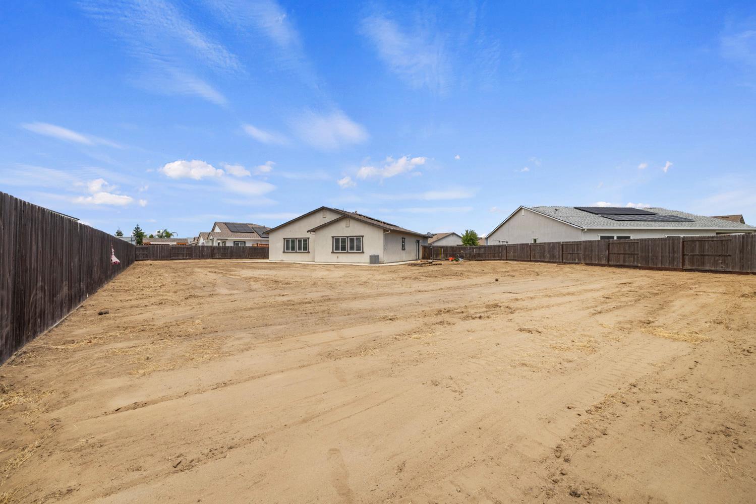 2697 Adams Ln, Manteca, CA 95337