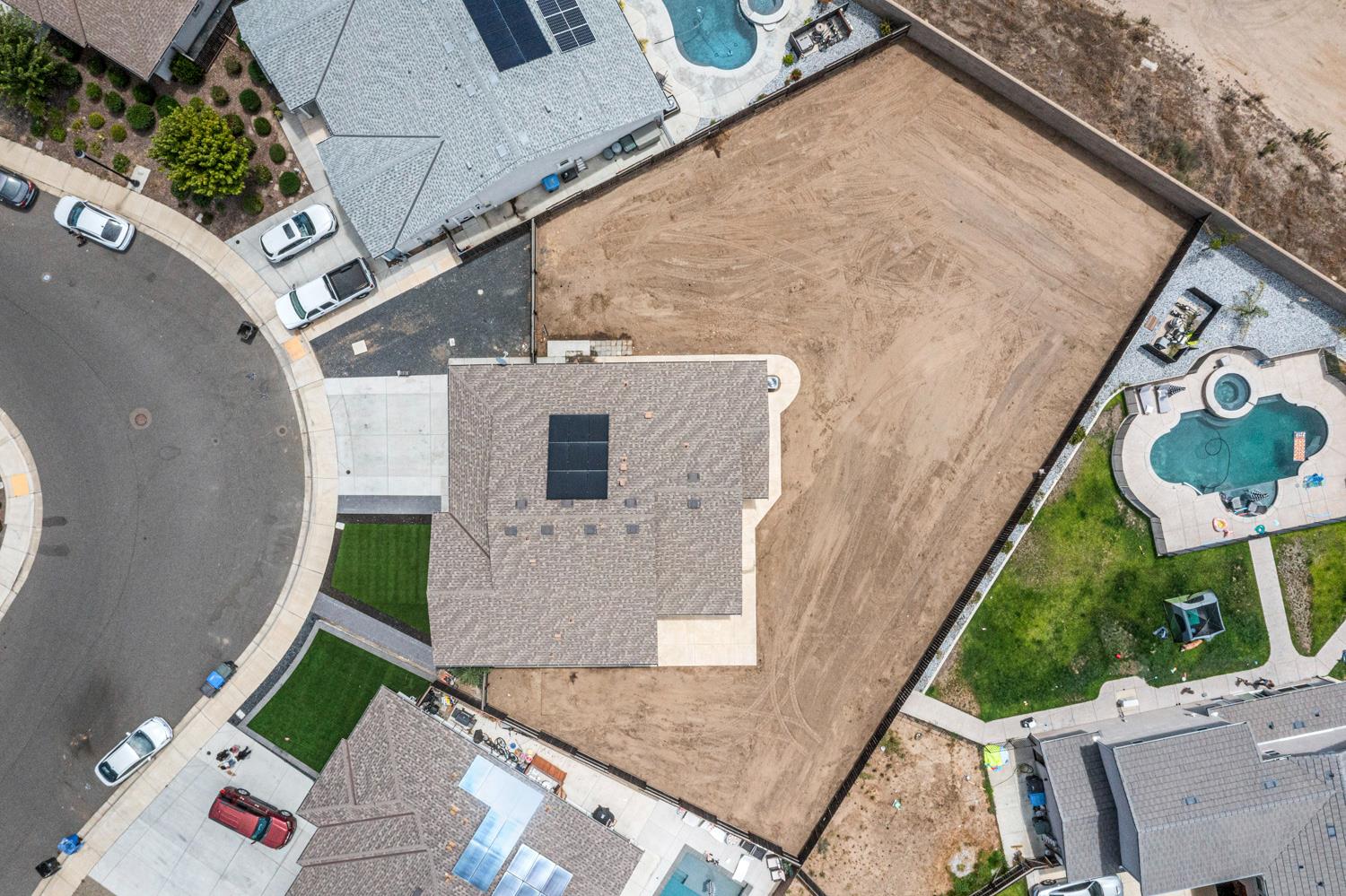 2697 Adams Ln, Manteca, CA 95337