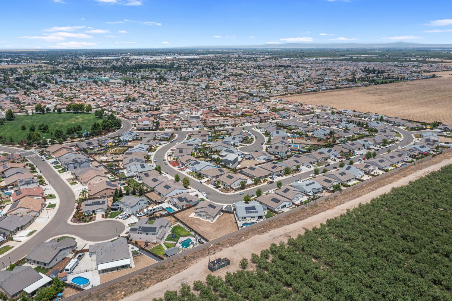 2697 Adams Ln, Manteca, CA 95337