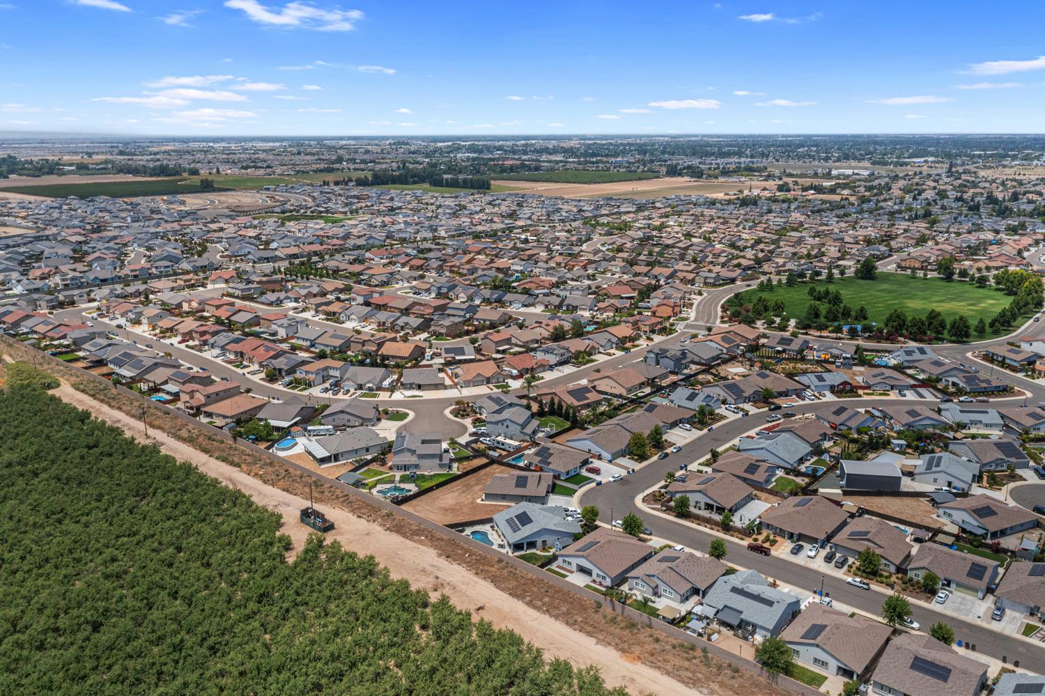2697 Adams Ln, Manteca, CA 95337