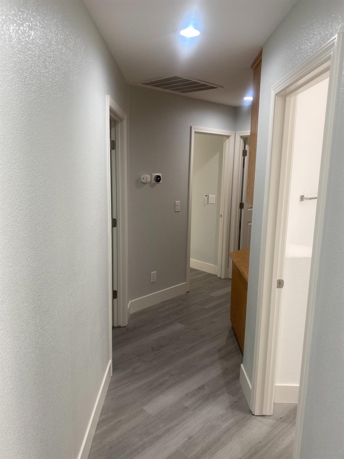 1455 Gold Rush Ct, Oakdale, CA 95361