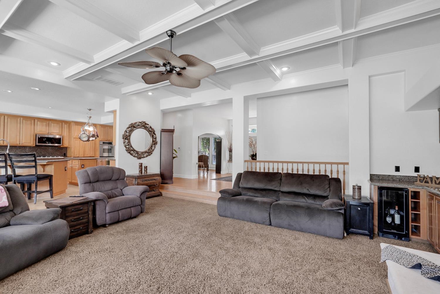 2609 Rembrandt Pl, Modesto, CA 95356