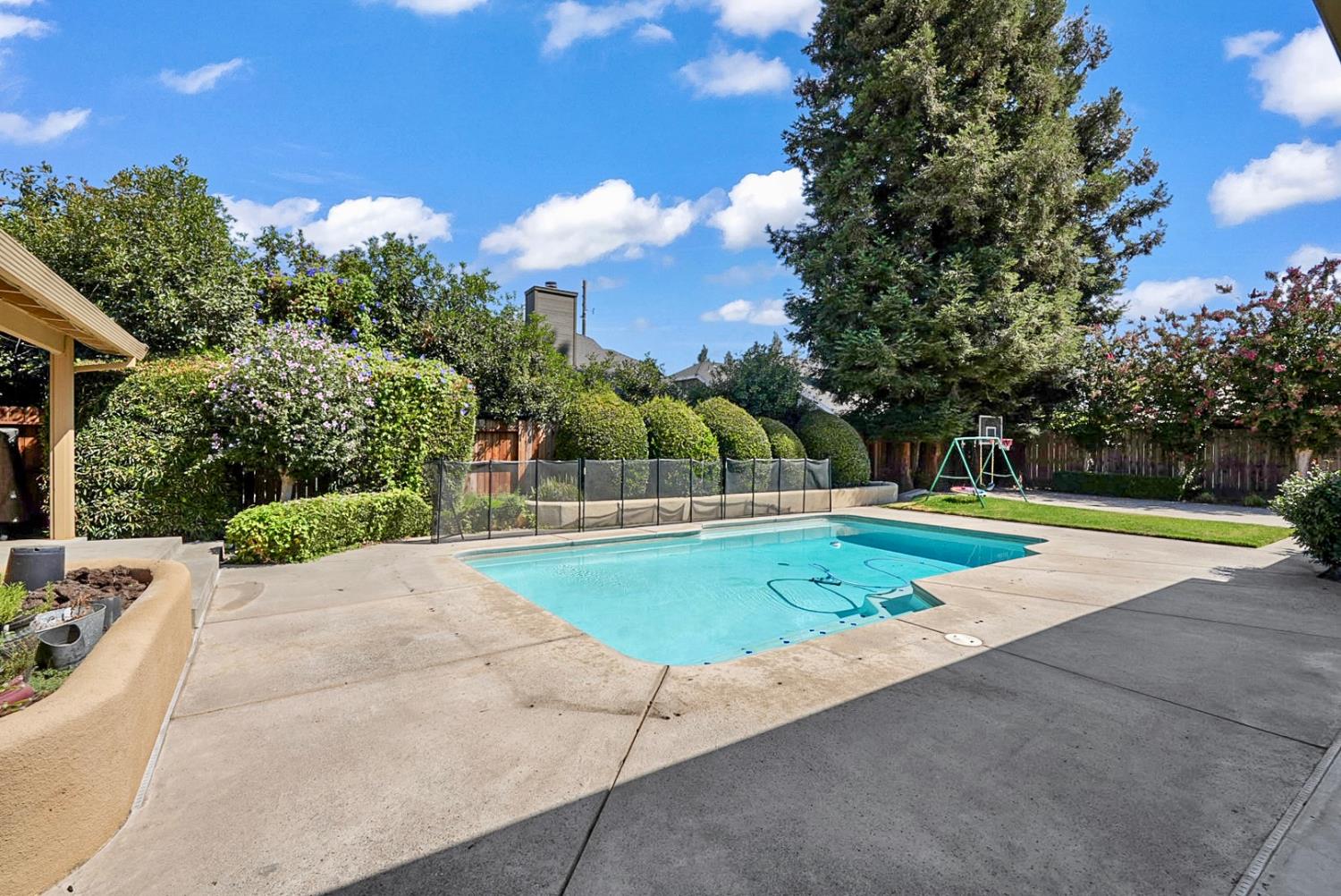 2609 Rembrandt Pl, Modesto, CA 95356