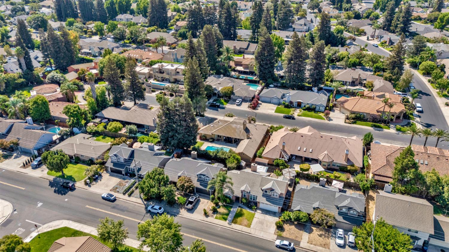 2609 Rembrandt Pl, Modesto, CA 95356