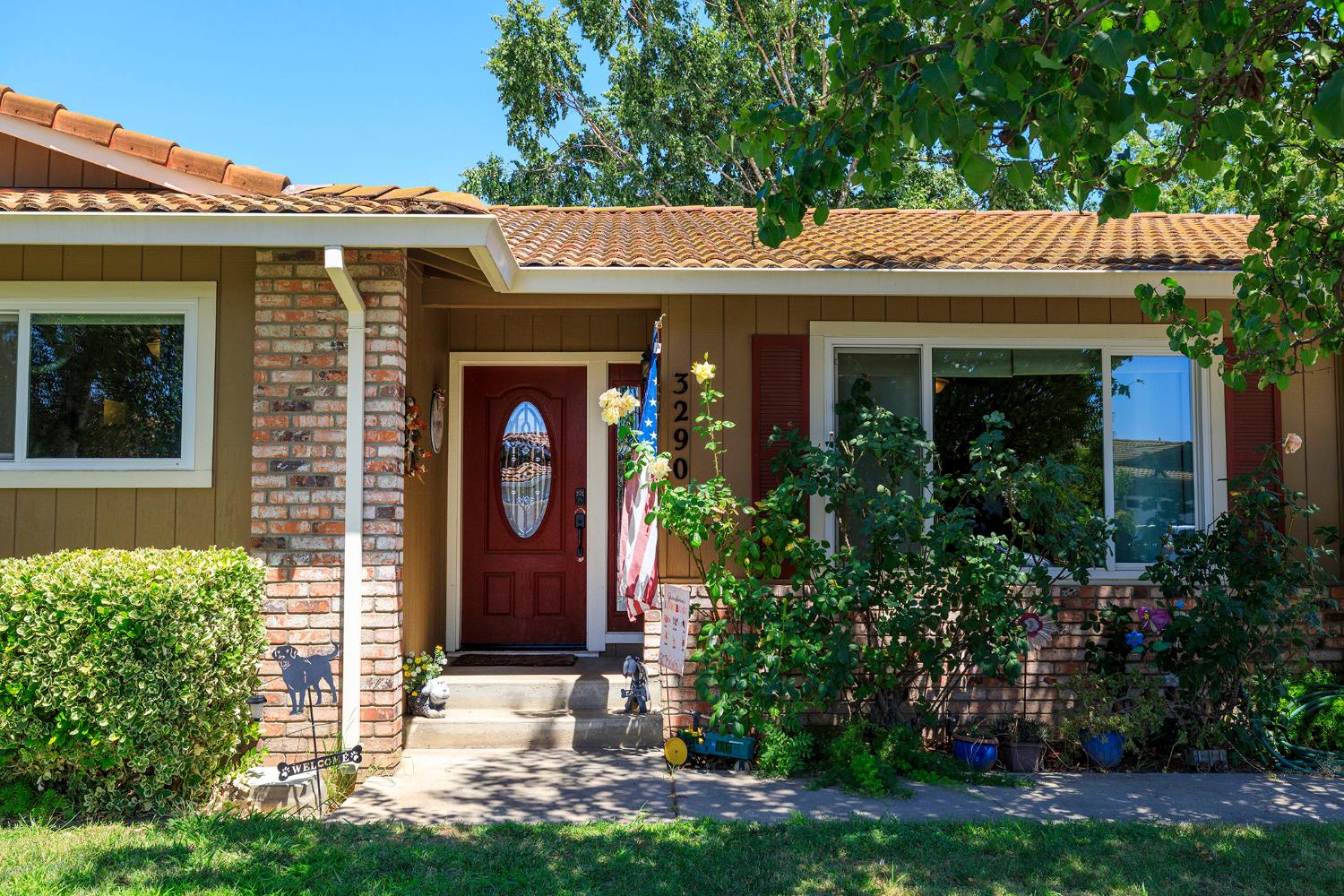 3290 Vanderbilt Ave, Turlock, CA 95382