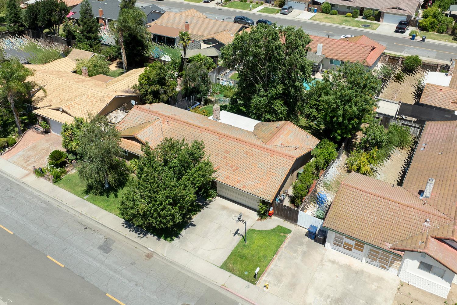 3290 Vanderbilt Ave, Turlock, CA 95382