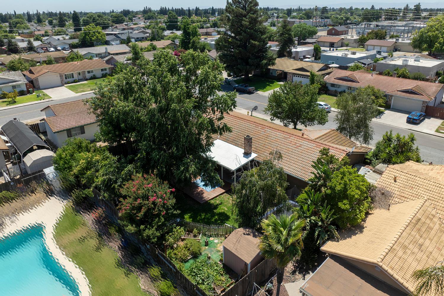 3290 Vanderbilt Ave, Turlock, CA 95382