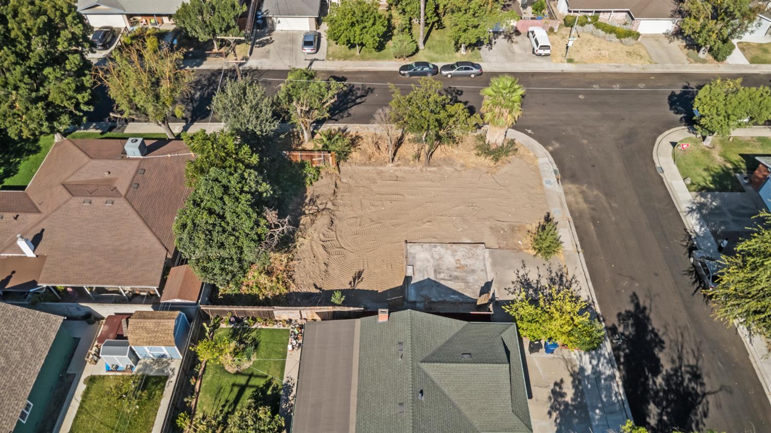 1648 Ascot Dr, Modesto, CA 95350