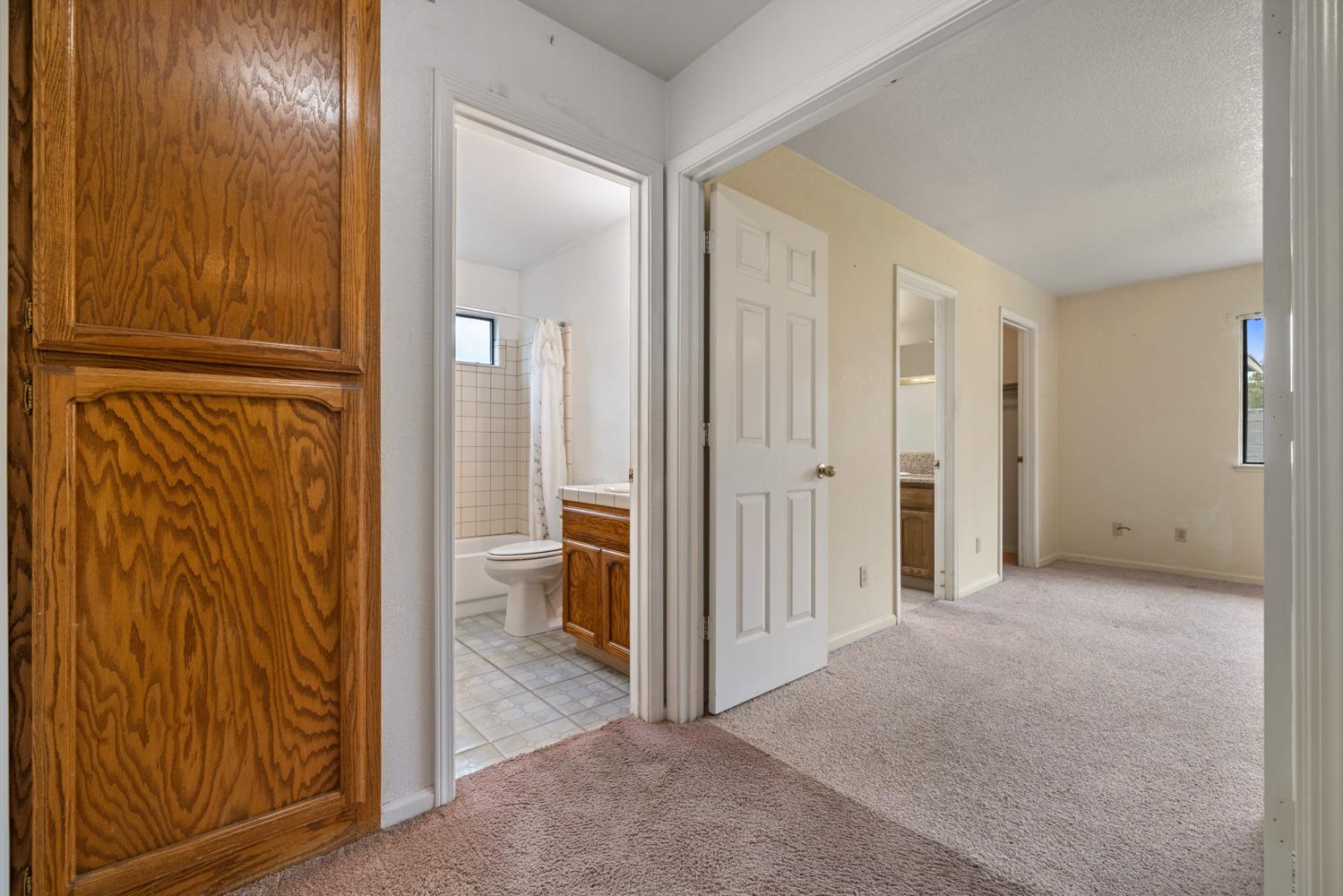 1200 Moffett Rd, Modesto, CA 95351