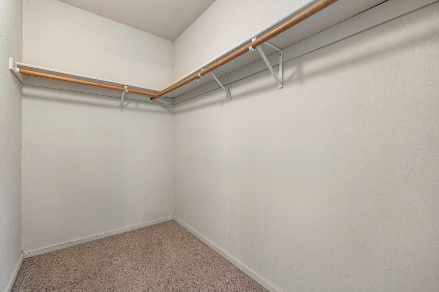 1200 Moffett Rd, Modesto, CA 95351