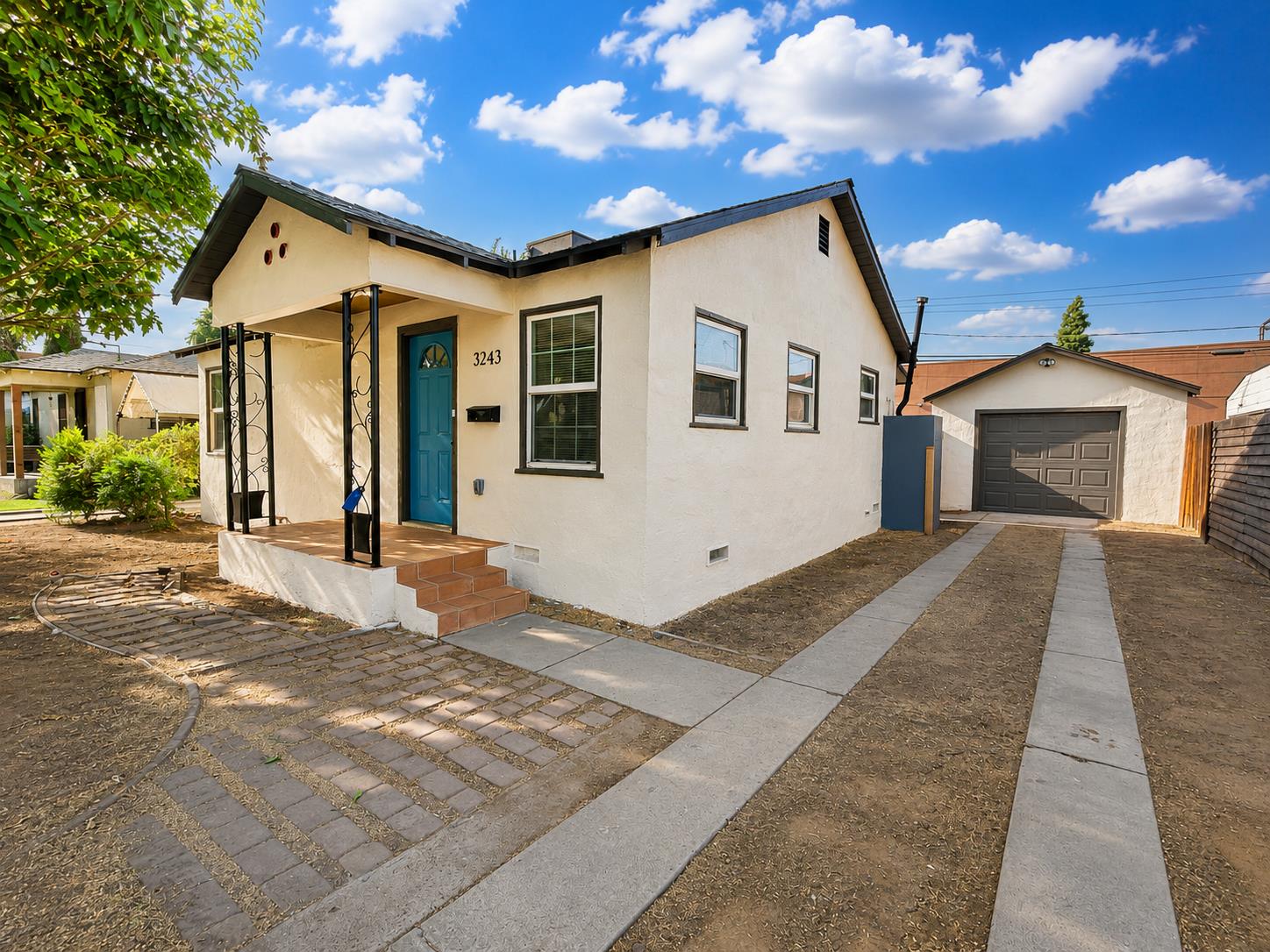 3243 E Platt Ave, Fresno, CA 93702