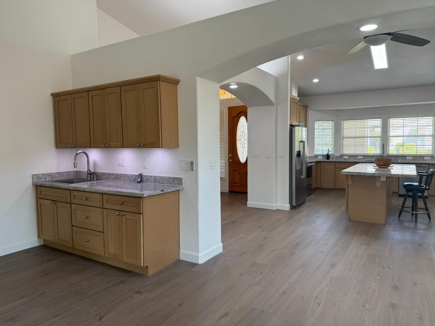 143 West Loop, Madera, CA 93637