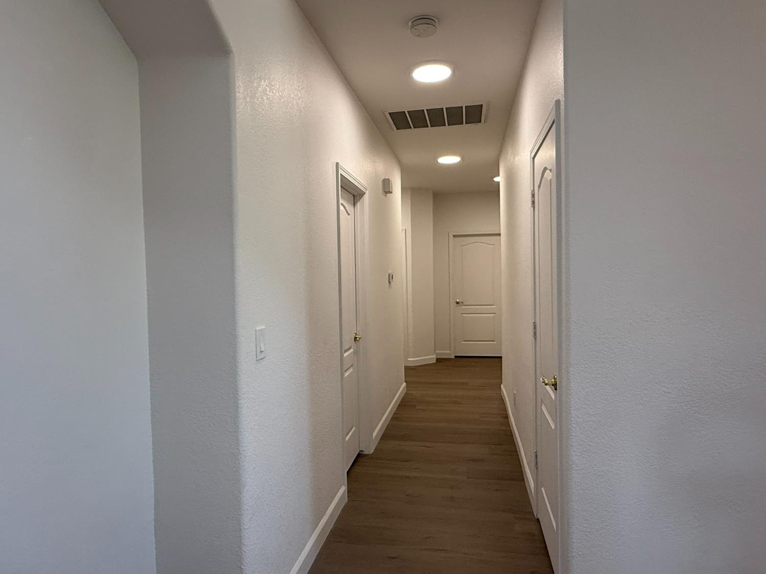 143 West Loop, Madera, CA 93637