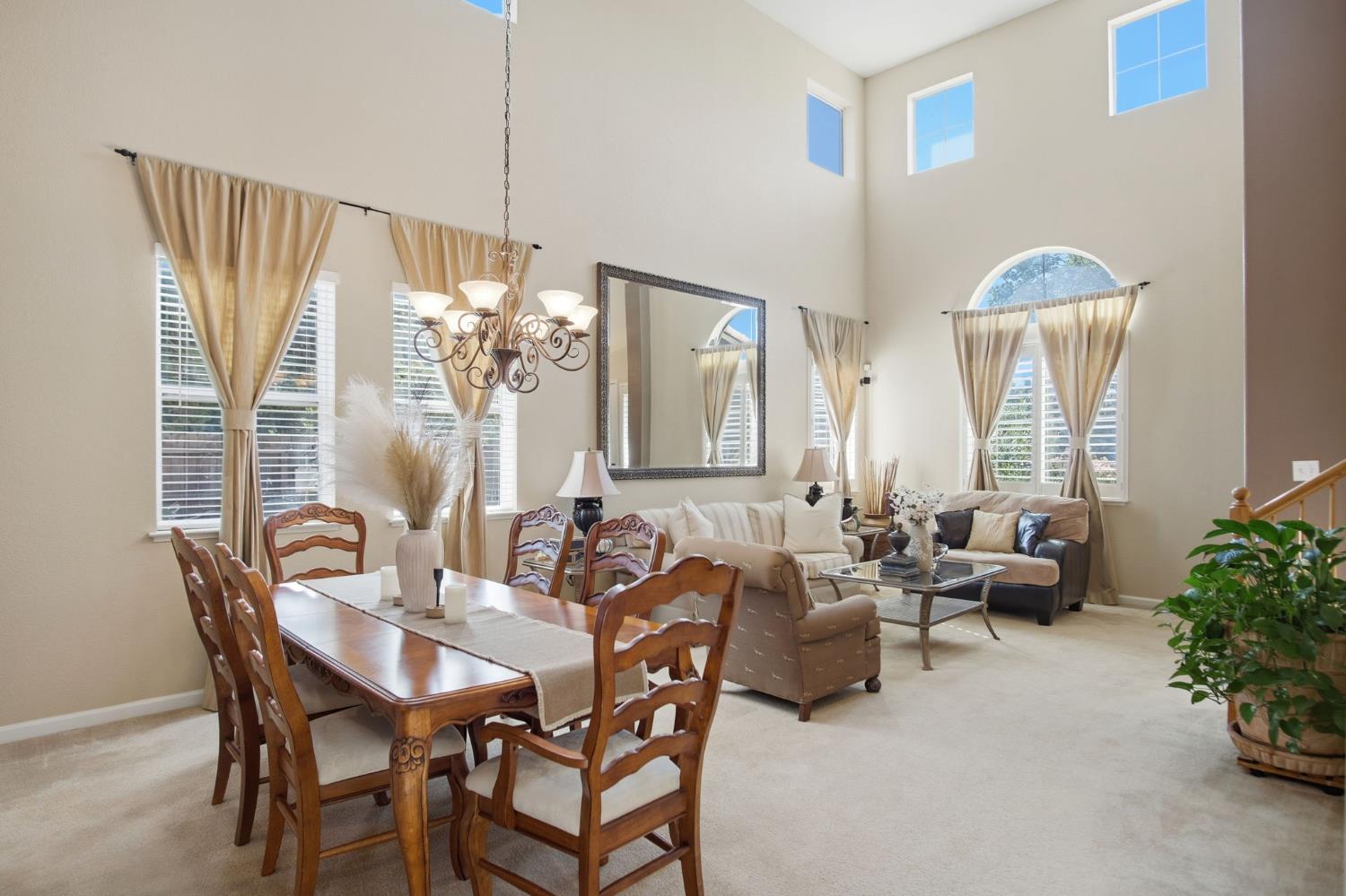 1401 Jake Creek Dr, Patterson, CA 95363