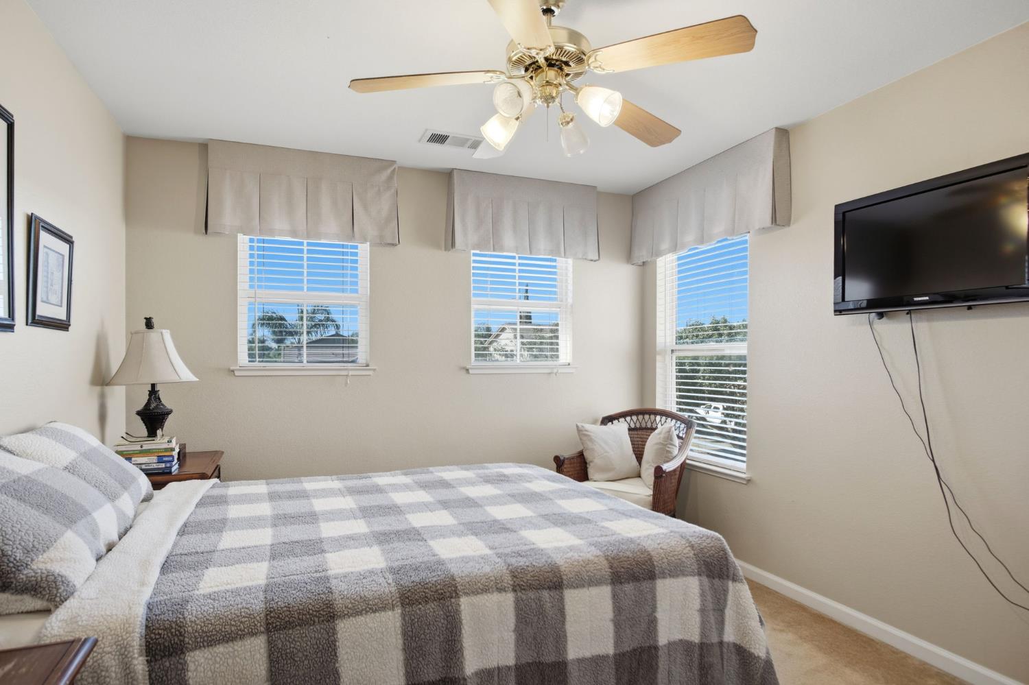 1401 Jake Creek Dr, Patterson, CA 95363