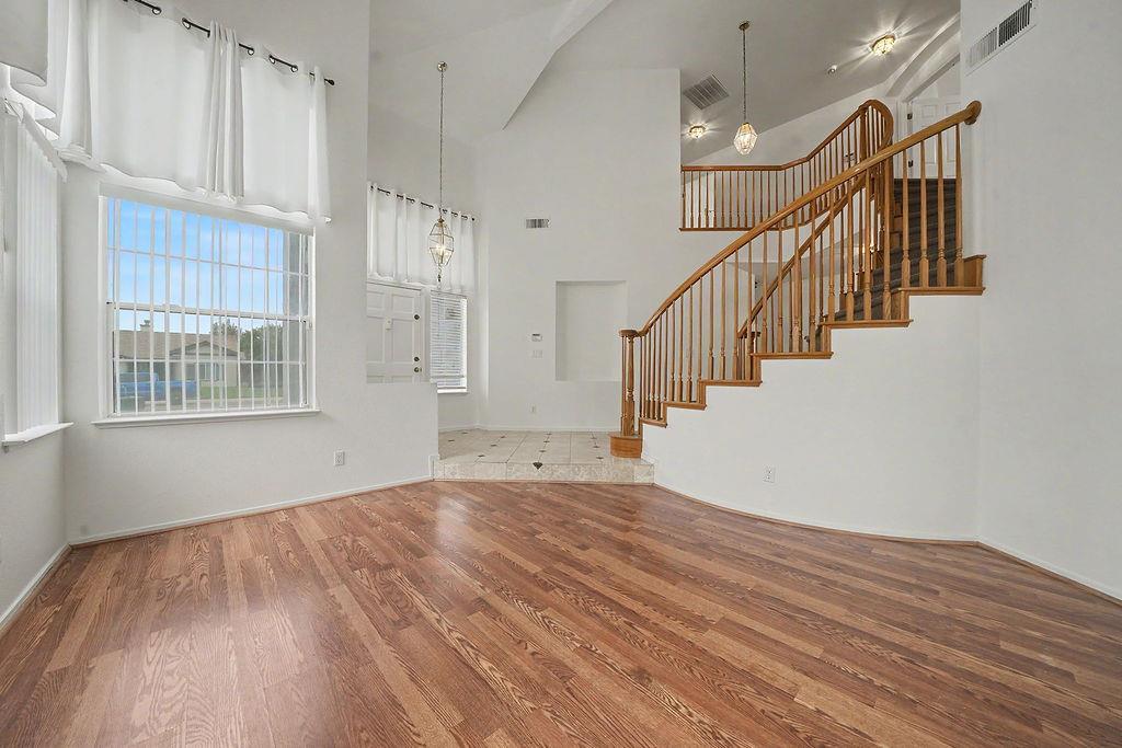 1066 Ruess Rd, Ripon, CA 95366