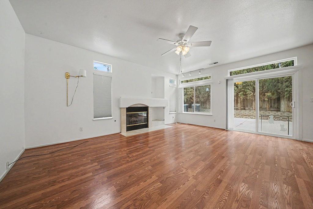 1066 Ruess Rd, Ripon, CA 95366
