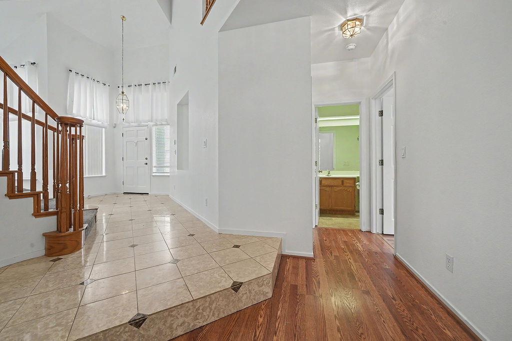 1066 Ruess Rd, Ripon, CA 95366