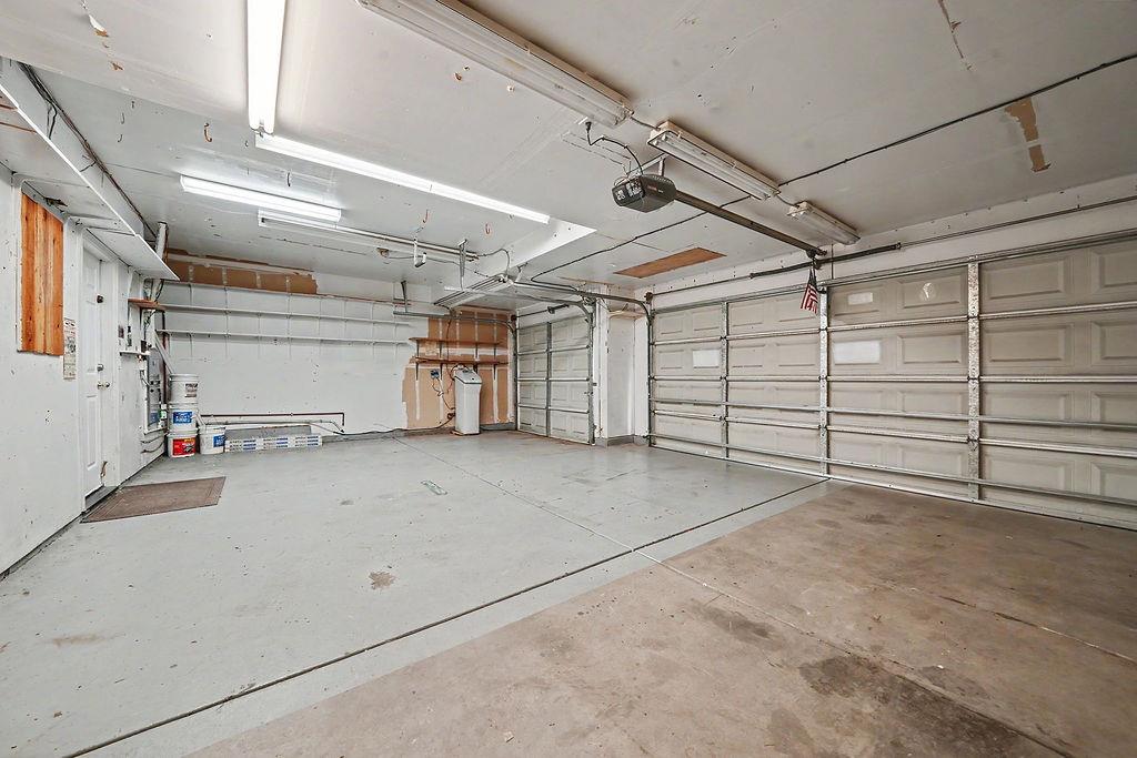 1066 Ruess Rd, Ripon, CA 95366