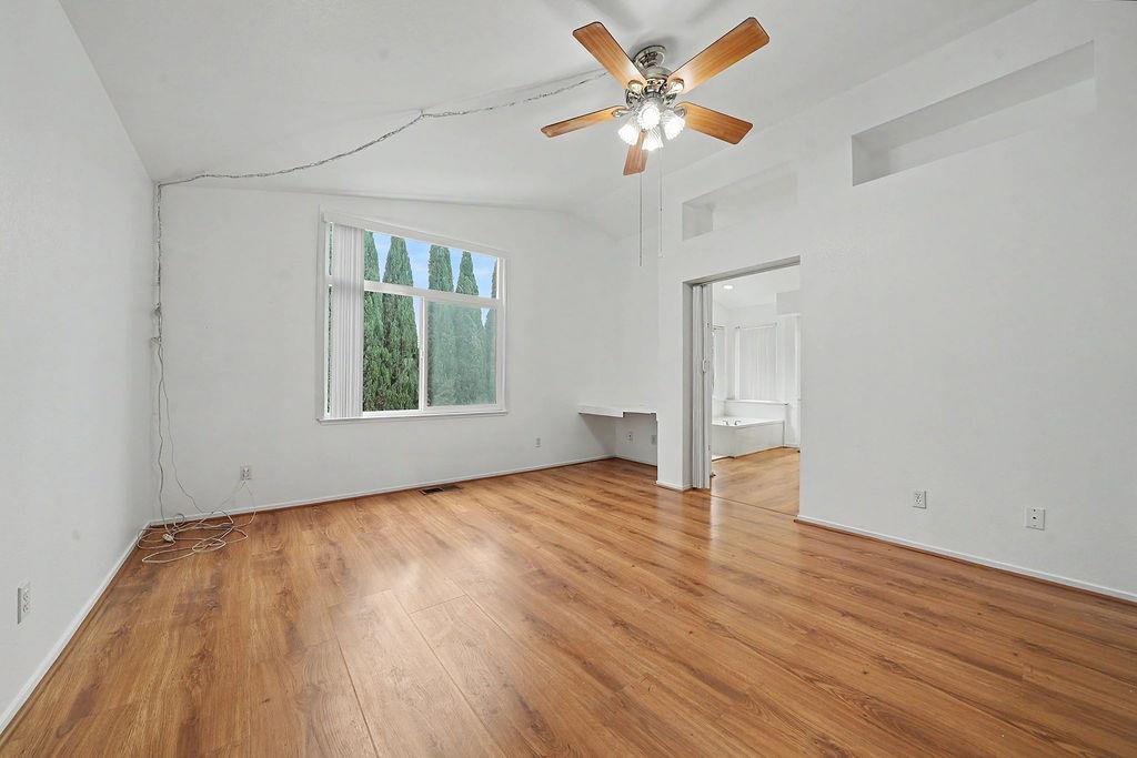 1066 Ruess Rd, Ripon, CA 95366