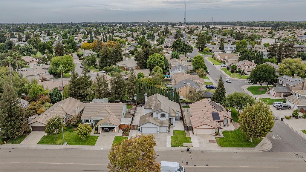 1066 Ruess Rd, Ripon, CA 95366